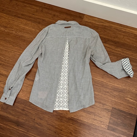 Anthropologie - Birds of Paradis by Trovata- Striped Shirt- Size XS - Picture 3 of 4